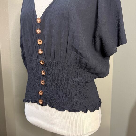 Abercrombie & Fitch Black Buttoned Smocked Blouse - Picture 3 of 9